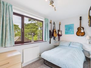 Bedroom- click for photo gallery